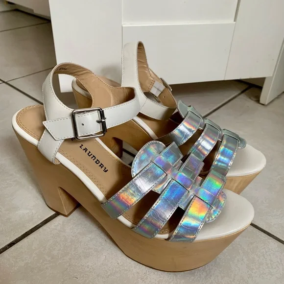 Chinese Laundry Platform Iridescent Sandal Heels - Picture 9 of 10